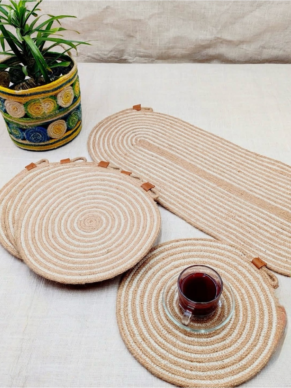 Handwoven Natural Jute 6 Coasters & 1 Runner - Beige & White